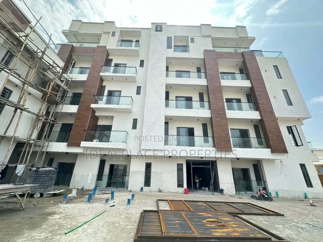 3bdrm Penthouse in Ikate for sale