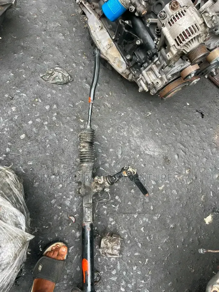 Toyota Sienna 2005-2010 Power Steering Rack