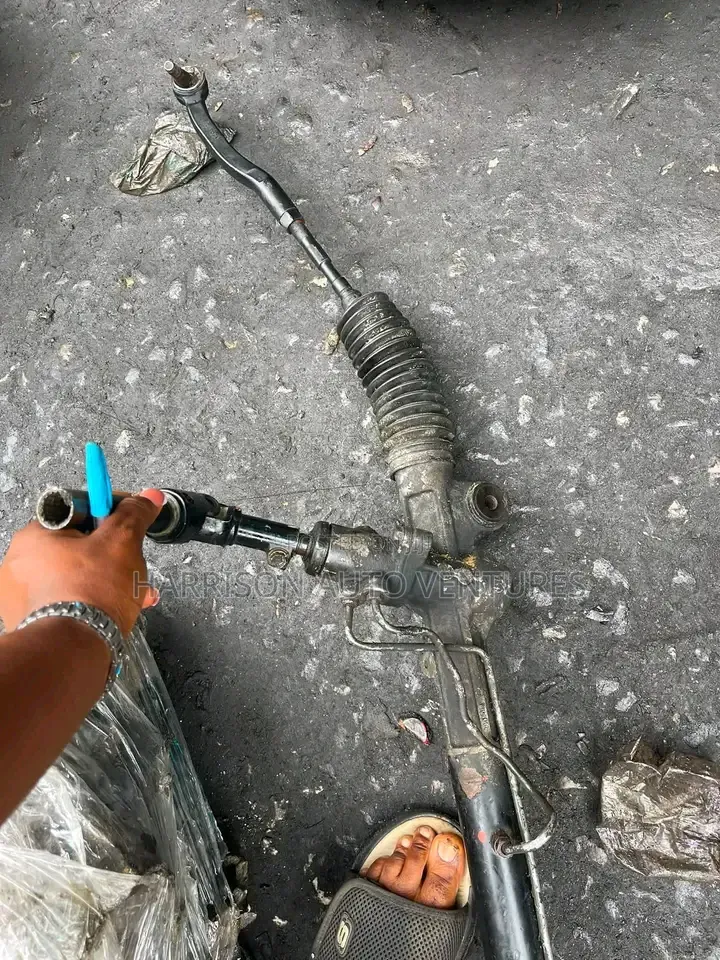Toyota Sienna 2005-2010 Power Steering Rack
