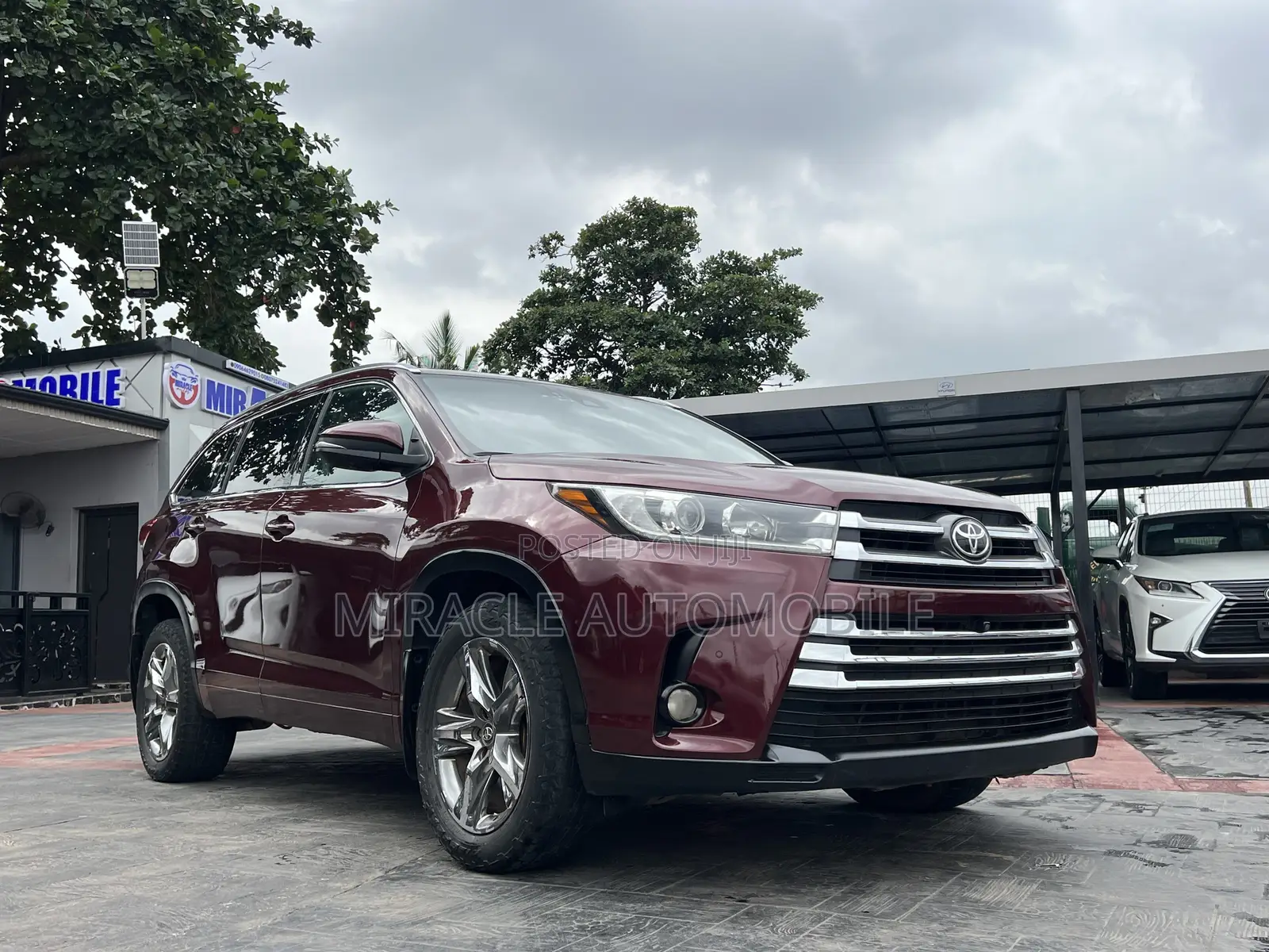 Toyota Highlander Limited Platinum 4x4 V6 (3.5L 6cyl 8A) 2018 Burgundy