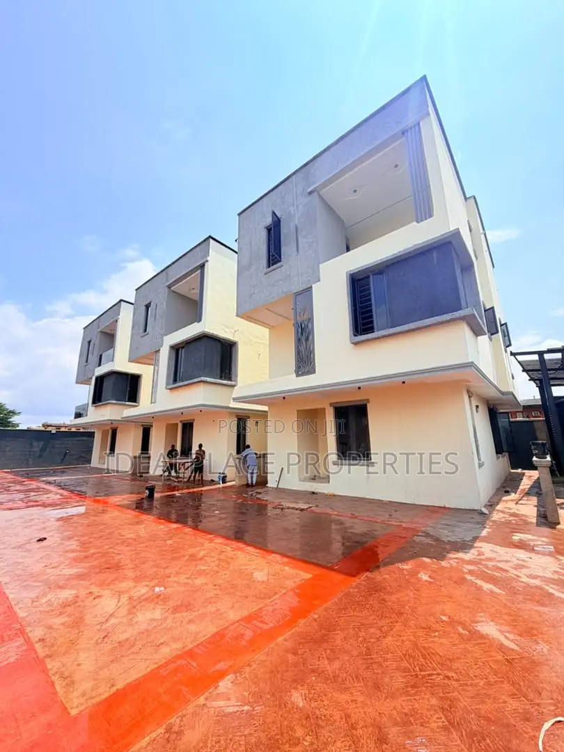 4bdrm Duplex in Ogba for sale