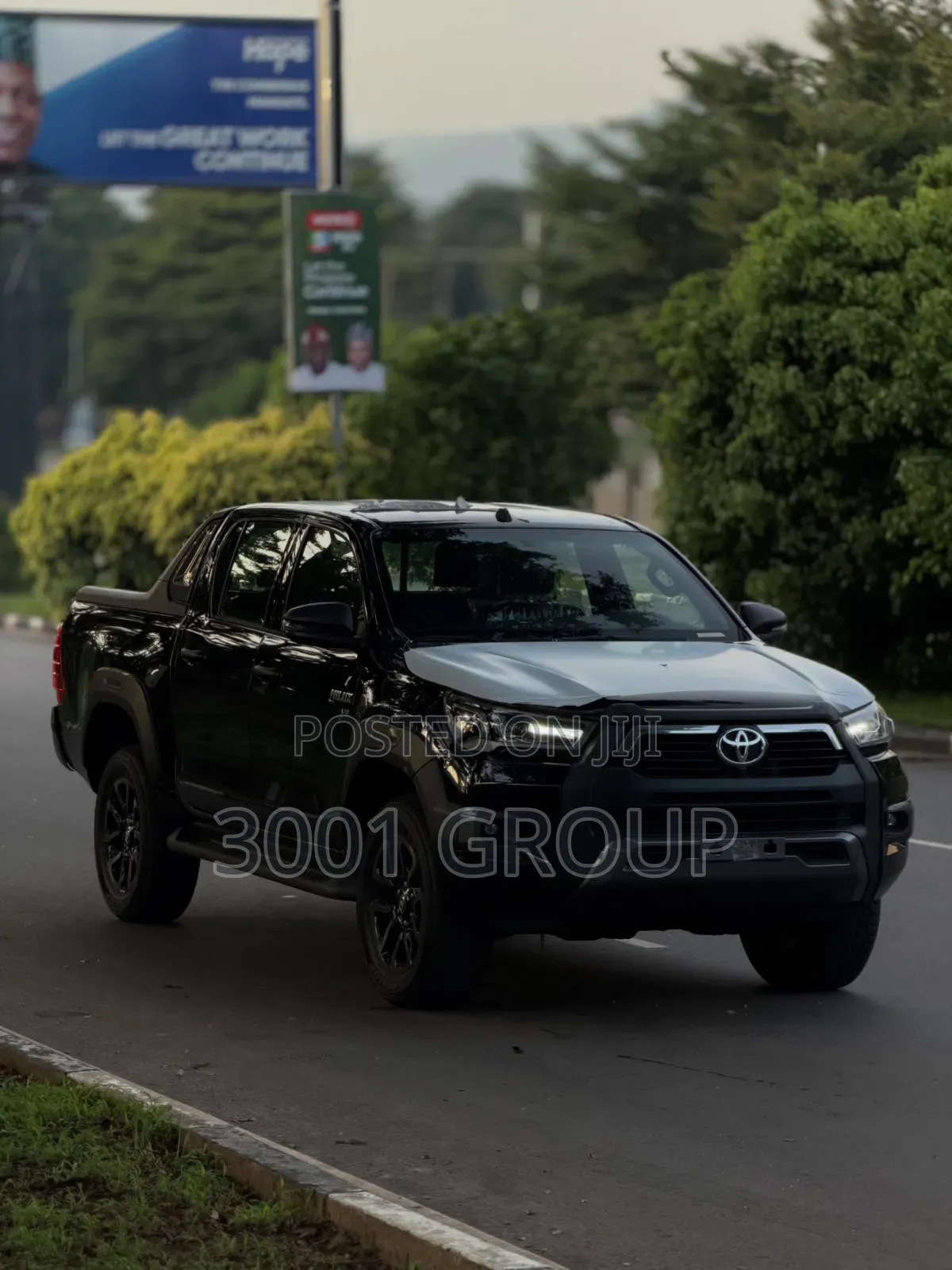 New Toyota Hilux 2026 Black