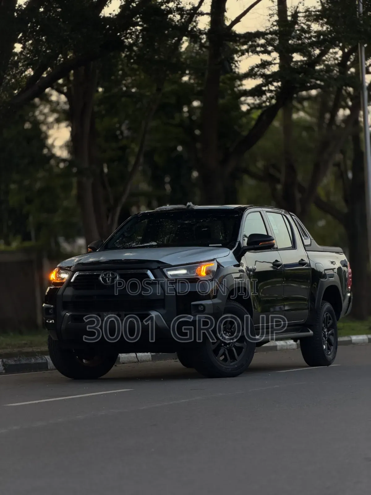 New Toyota Hilux 2026 Black
