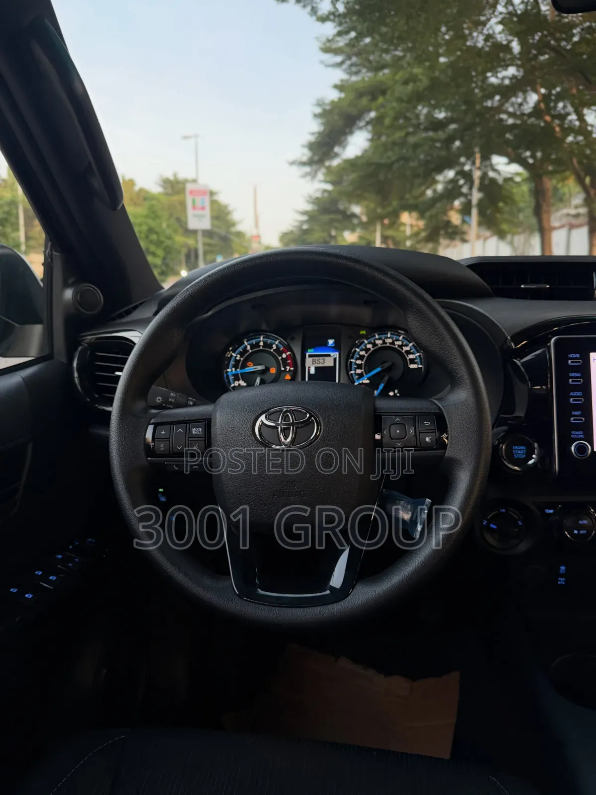 New Toyota Hilux 2026 Black