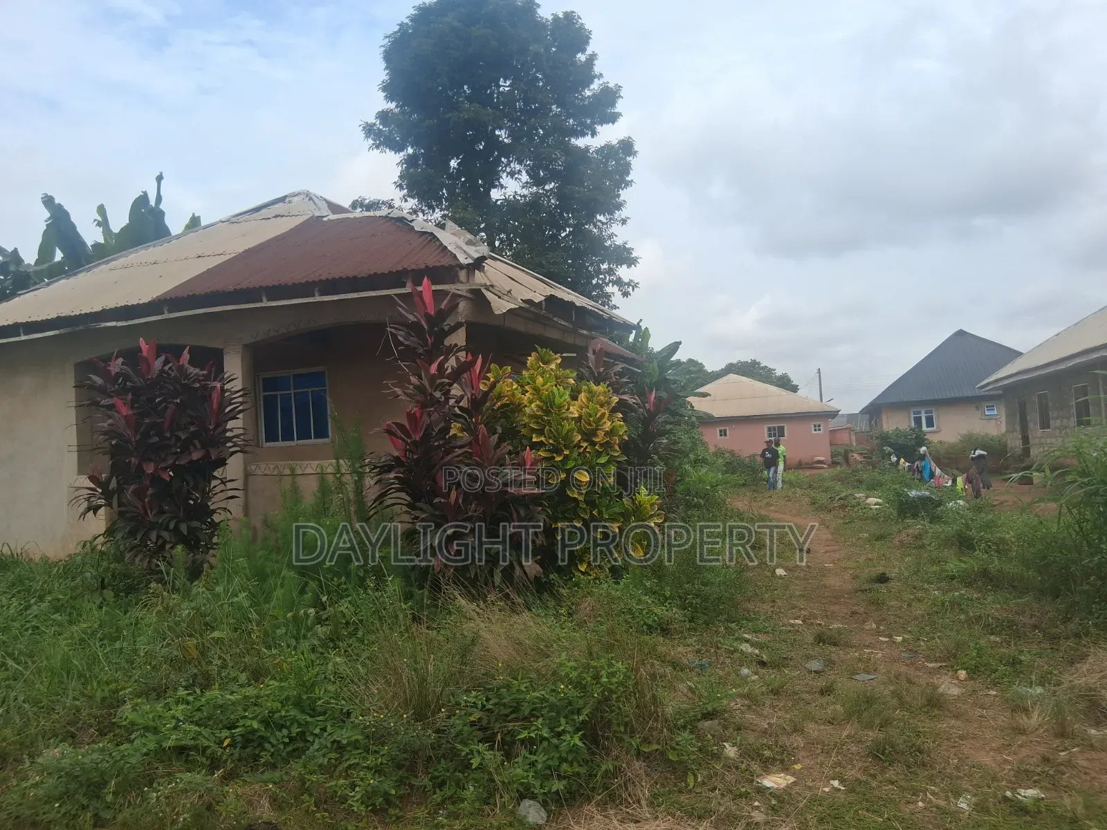 Mini Flat in Daylight Property, Benin City for sale