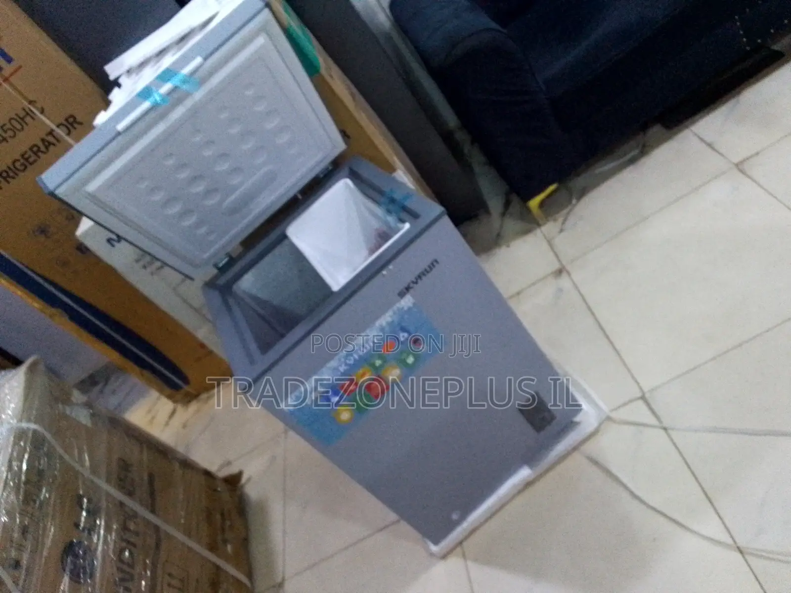 Skyrun BD-90A Freezer – Ideal for Apartments Offices