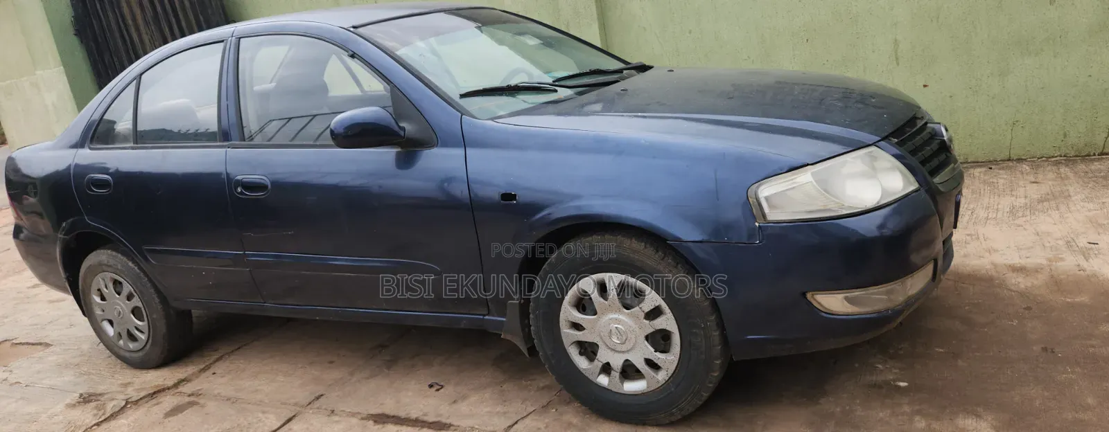 Nissan Sunny 2005 Blue