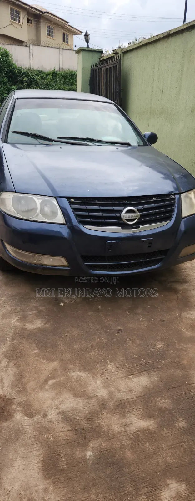 Nissan Sunny 2005 Blue