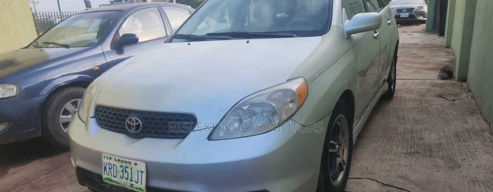 Toyota Matrix 2004 Silver