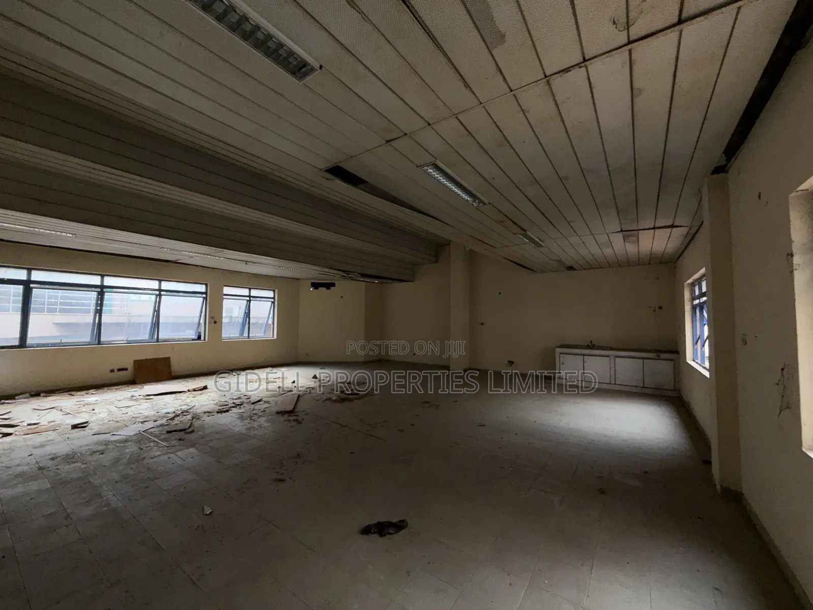 120SQM Office Space on the Second Floor in a Strategic Location