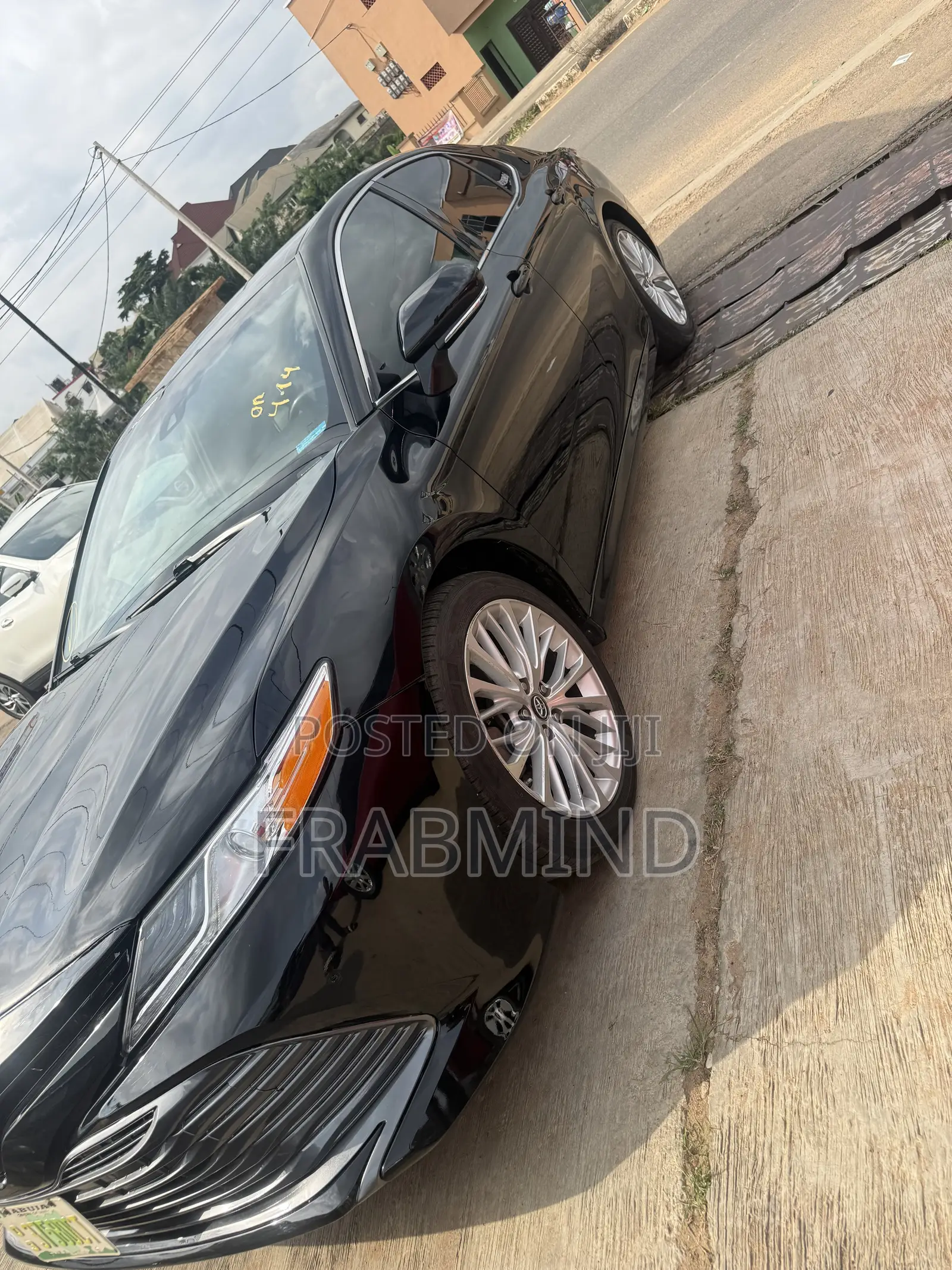 Toyota Camry XLE FWD (2.5L 4cyl 8AM) 2018 Black