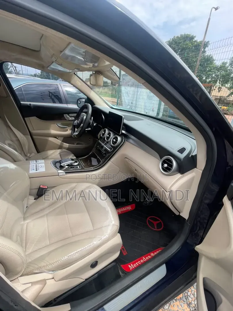 Mercedes-Benz GLC-Class 2016 Blue