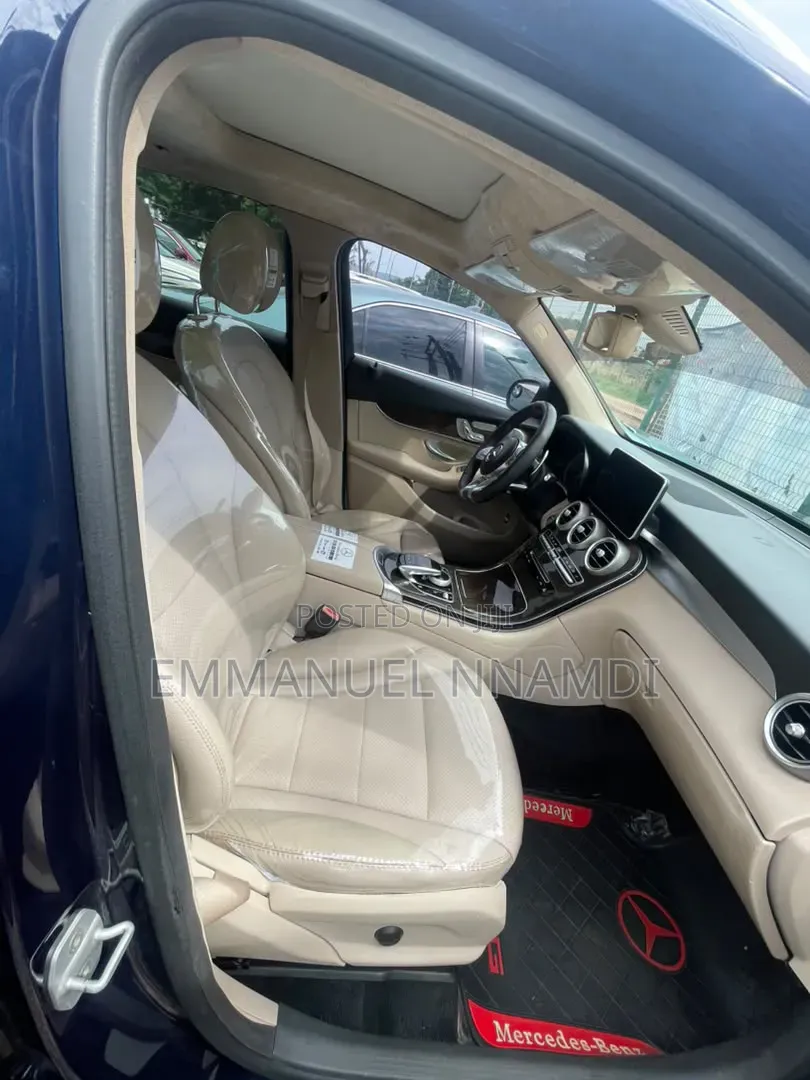 Mercedes-Benz GLC-Class 2016 Blue