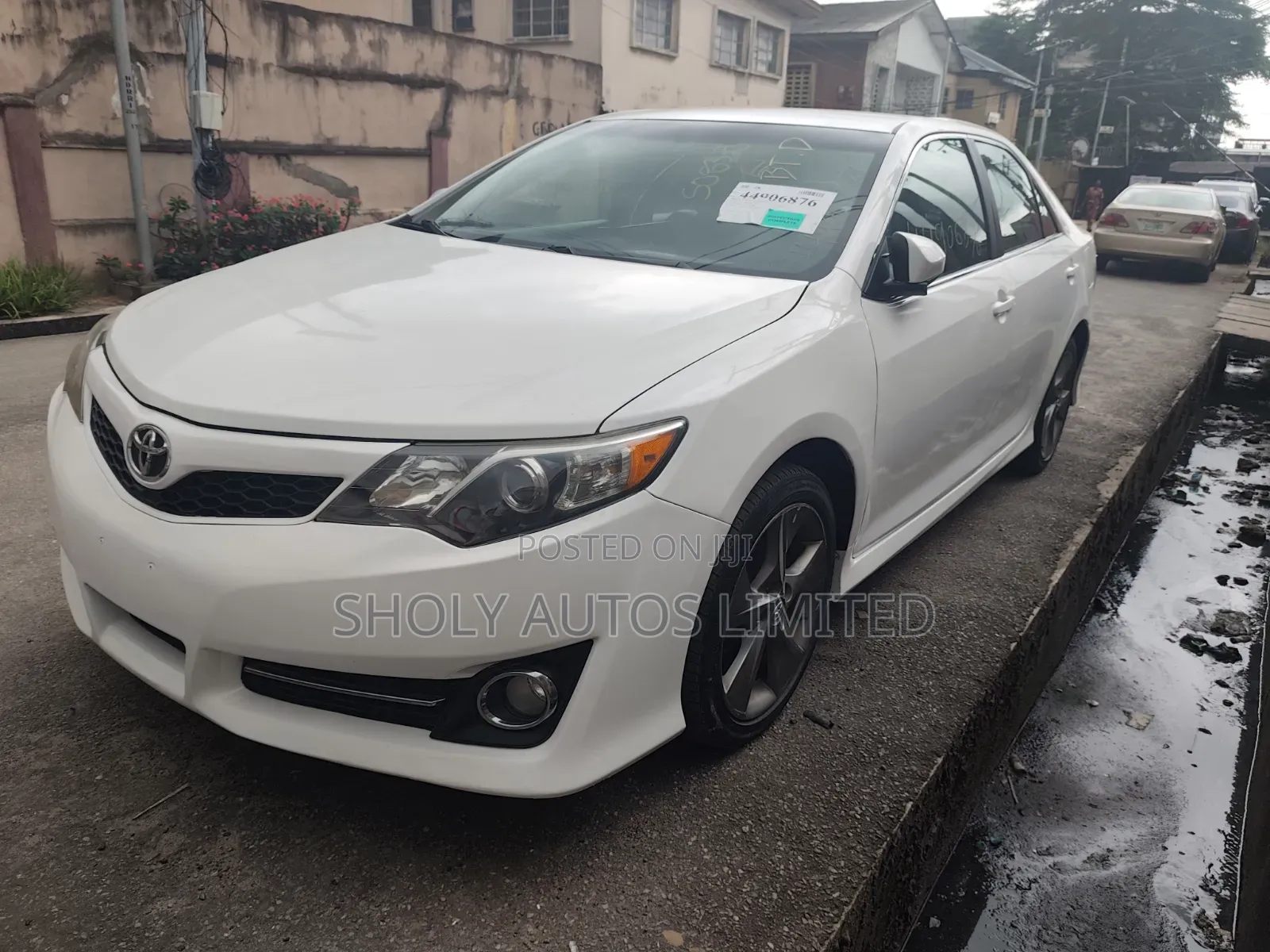 Toyota Camry 2012 White