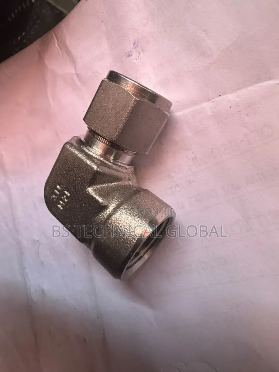 1/2" OD Swagelok Elbow Connector X Female NPT