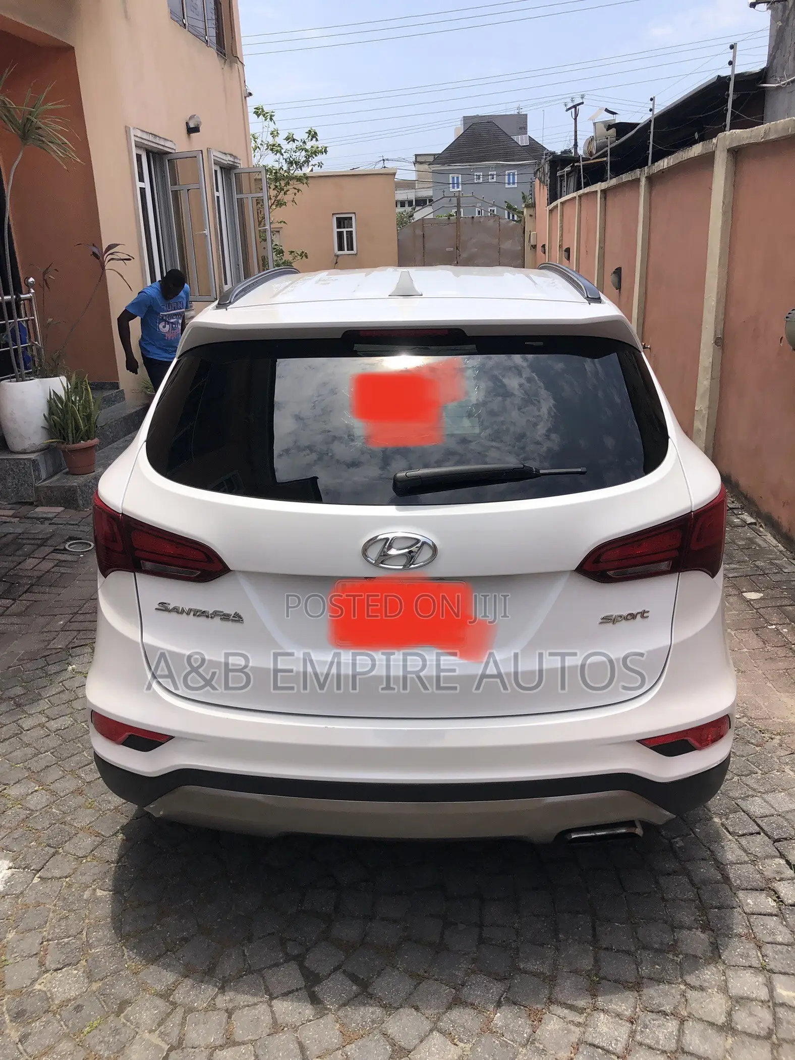 Hyundai Santa Fe 2017 White