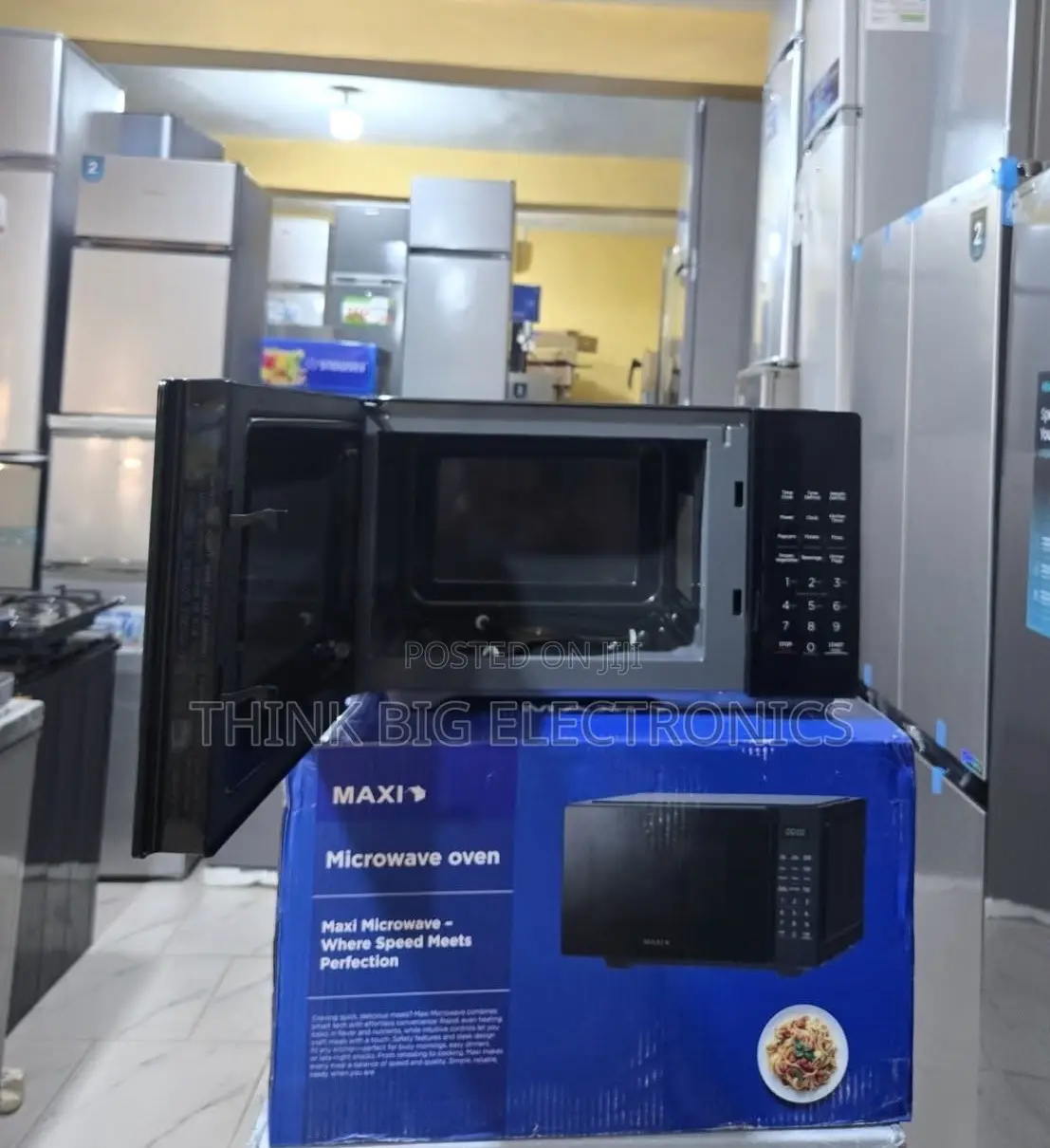 30l Maxi Digital Microwave