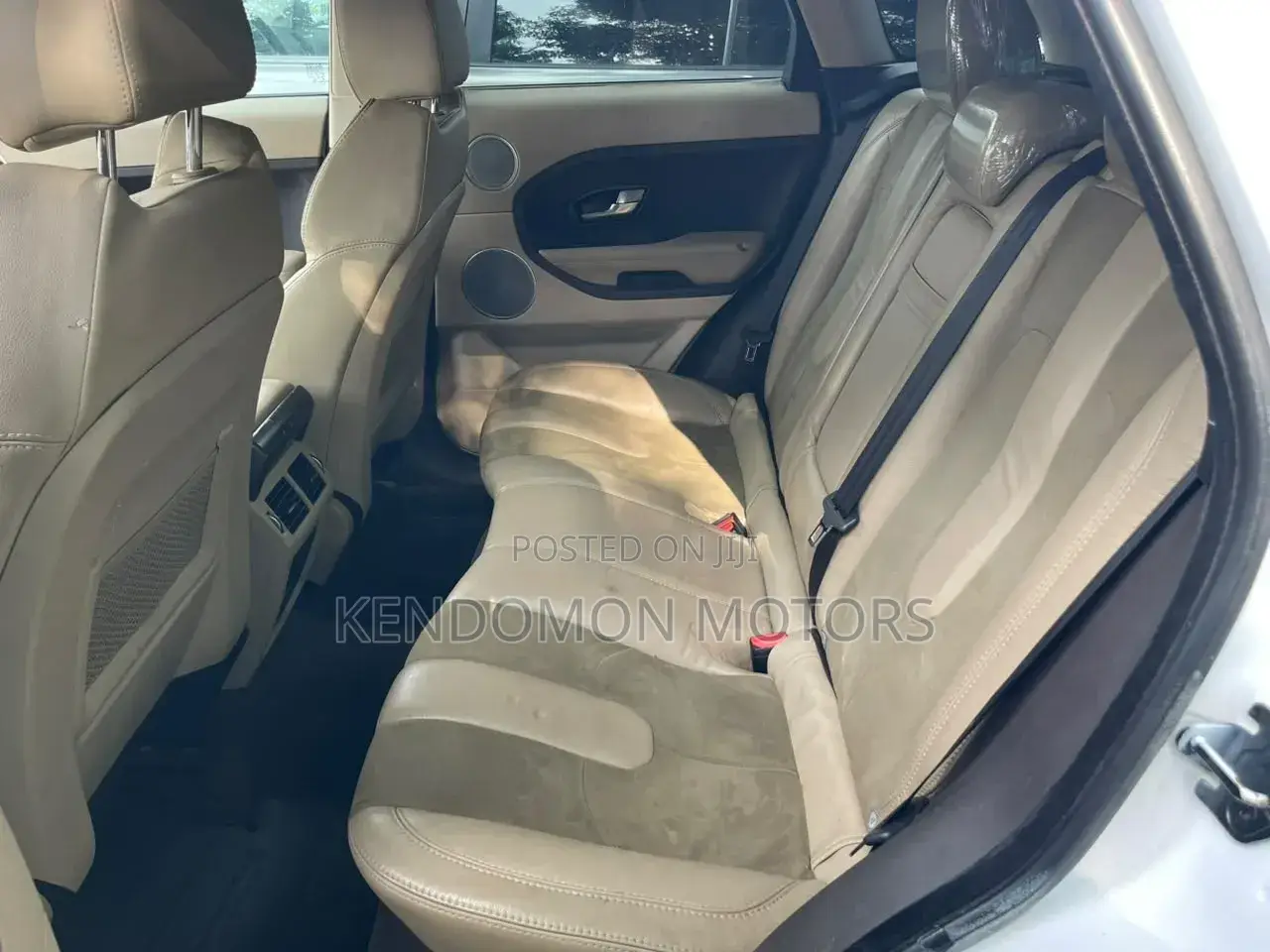 Land Rover Range Rover Evoque Pure Plus AWD 2013 White