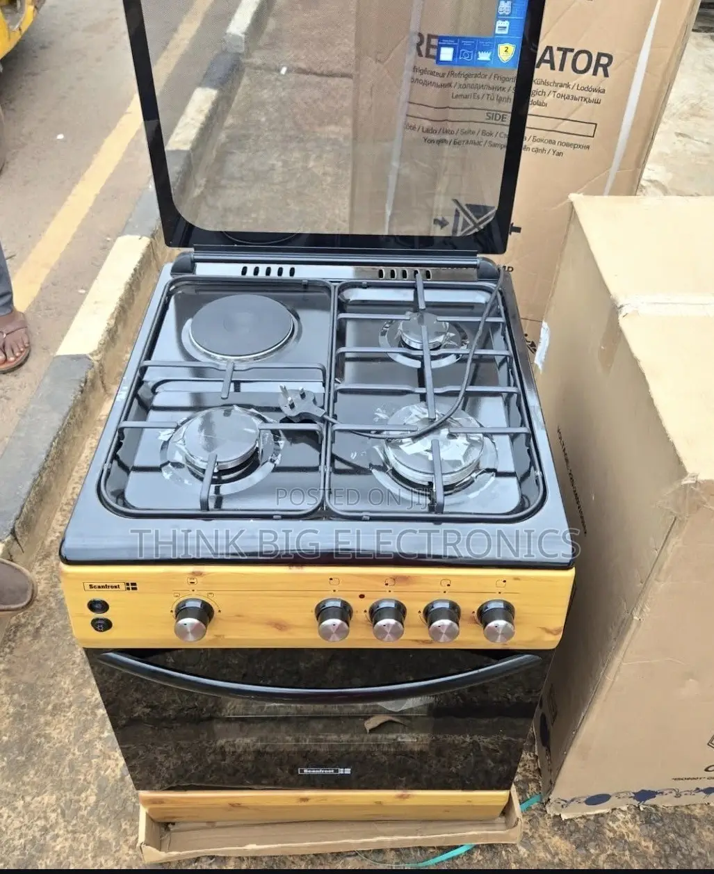 Scanfrost Standing Gas Cooker