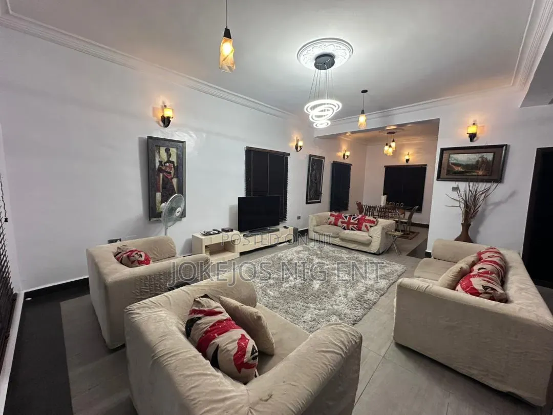 4bdrm Townhouse/Terrace in Lekki Garden Phase 2 for sale