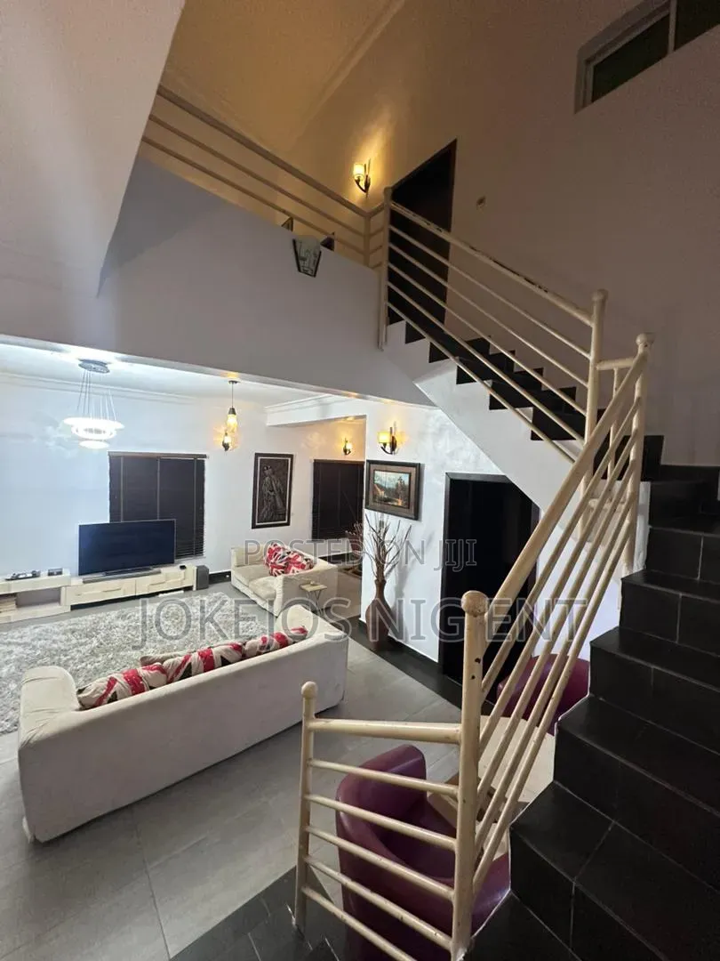 4bdrm Townhouse/Terrace in Lekki Garden Phase 2 for sale