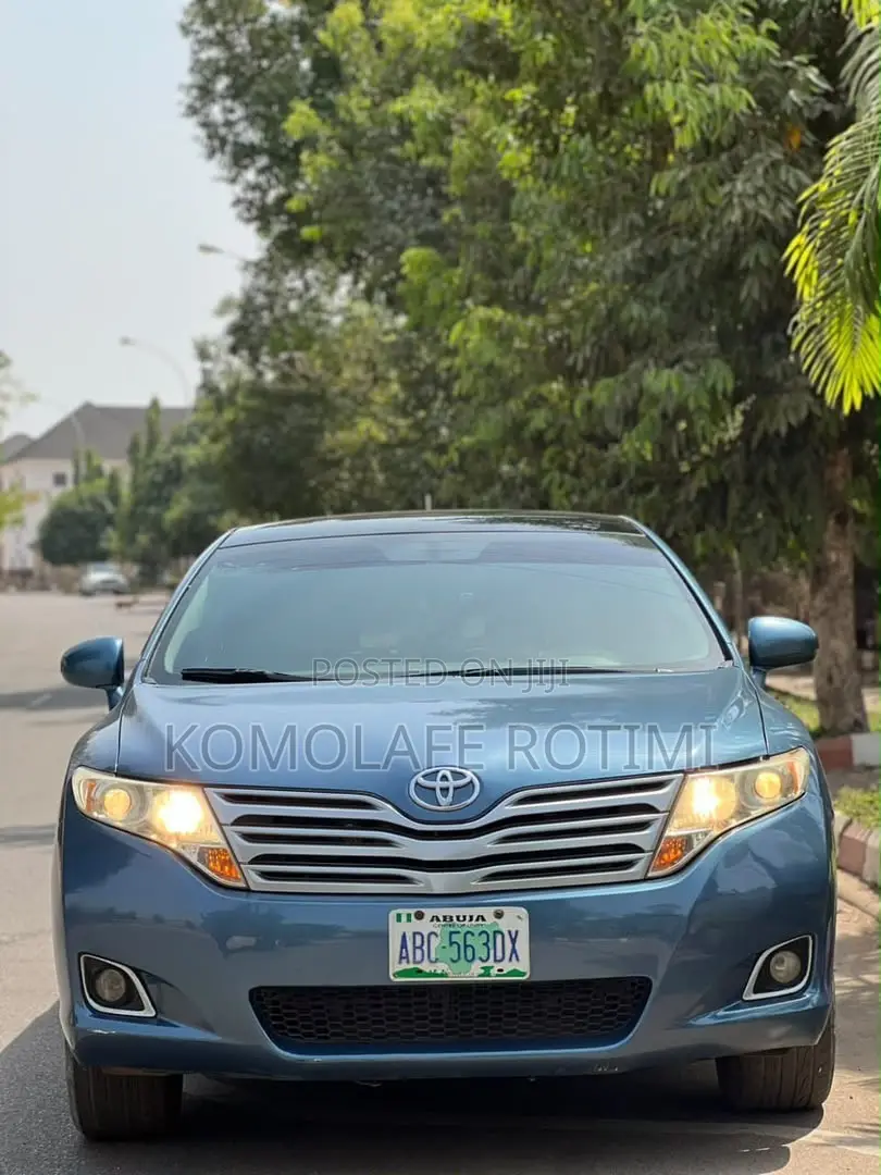 Toyota Venza AWD 2012 Blue