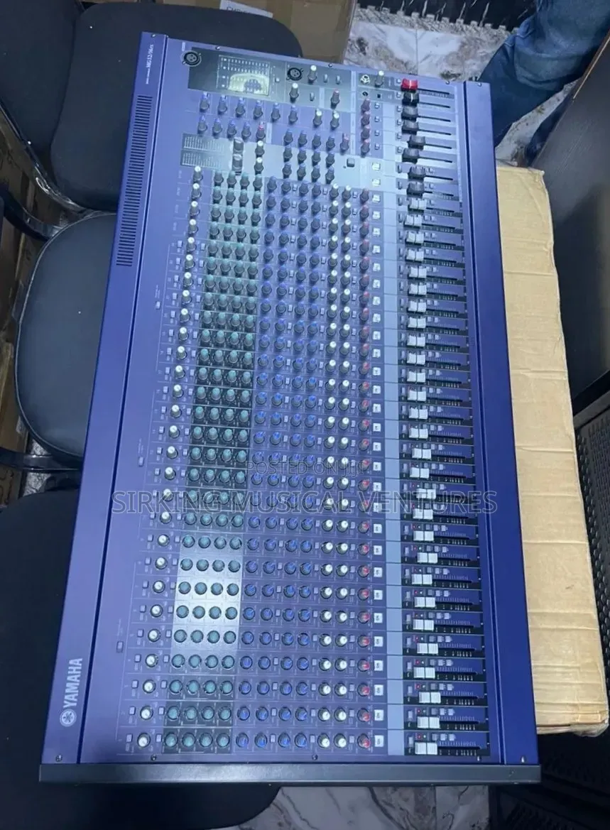 Yamaha 32channels MG32 /14fx Console Mixer
