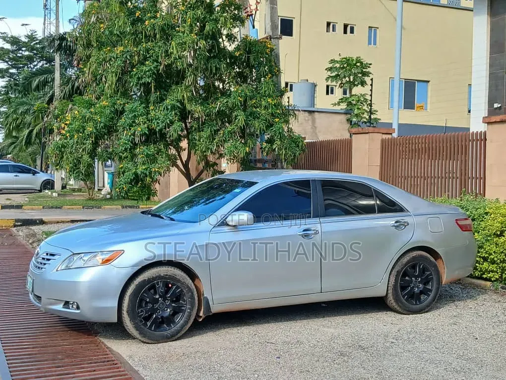 Toyota Camry 2.4 LE 2008 Silver