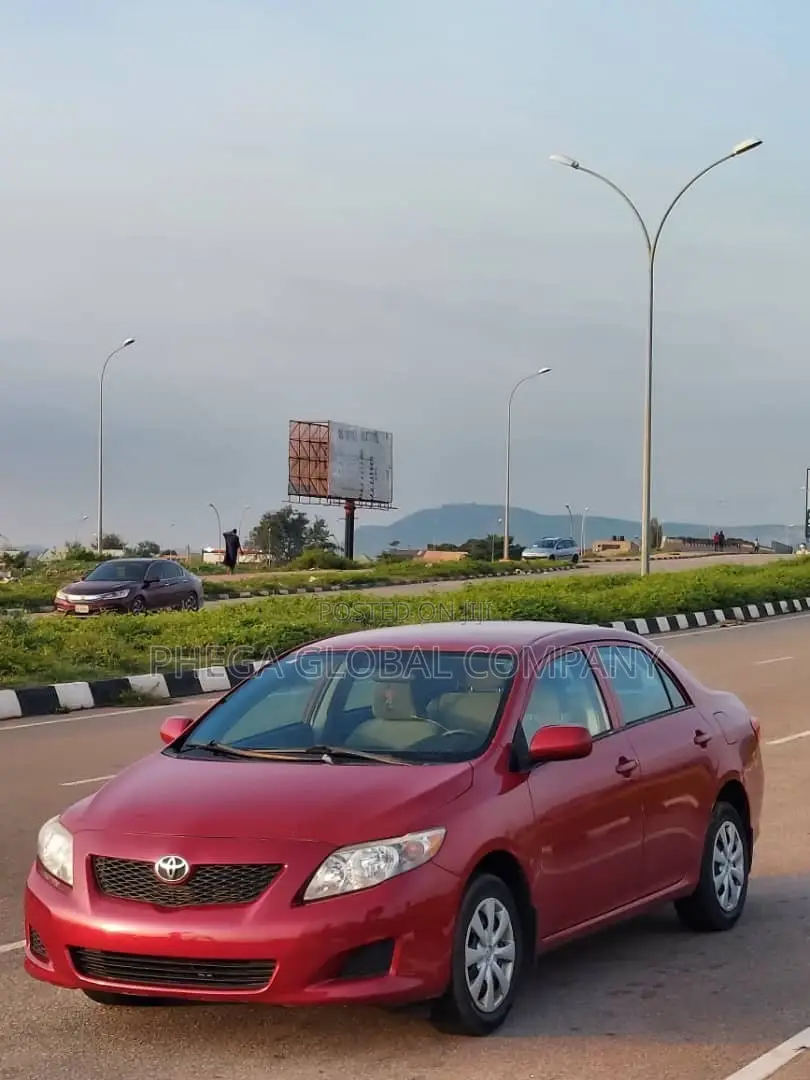 Toyota Corolla LE 4dr Sedan (1.8L 4cyl 4A) 2011 Red