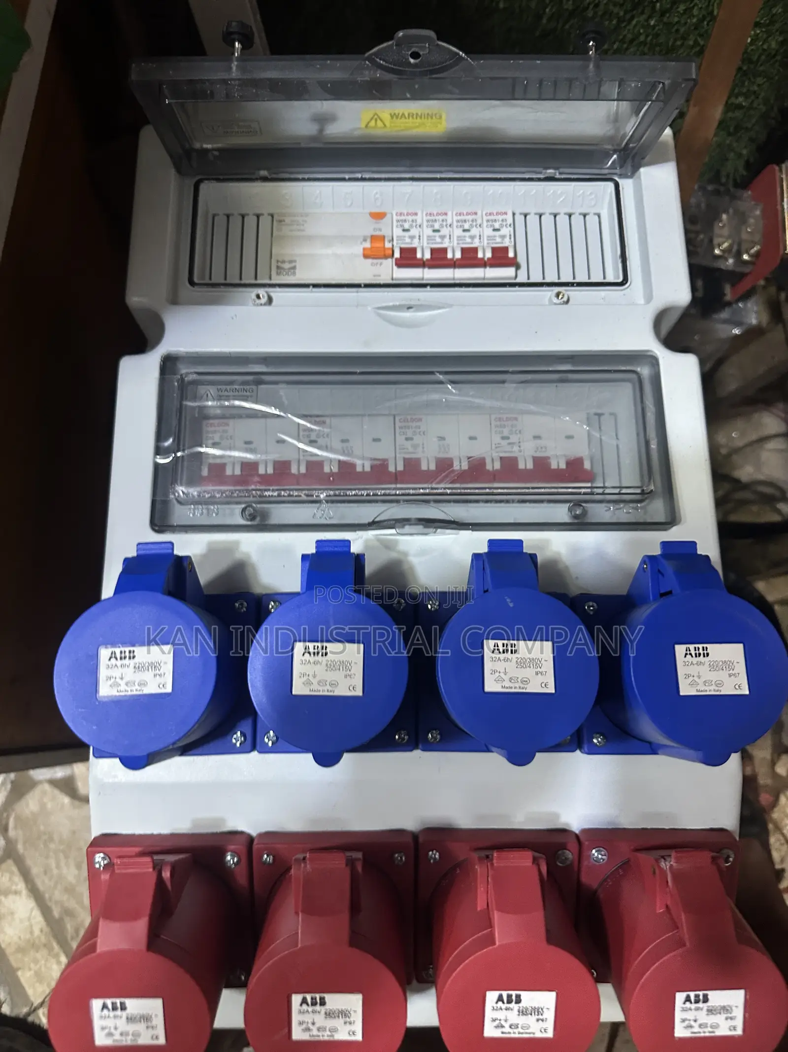 Industrial Sockets and Plugs