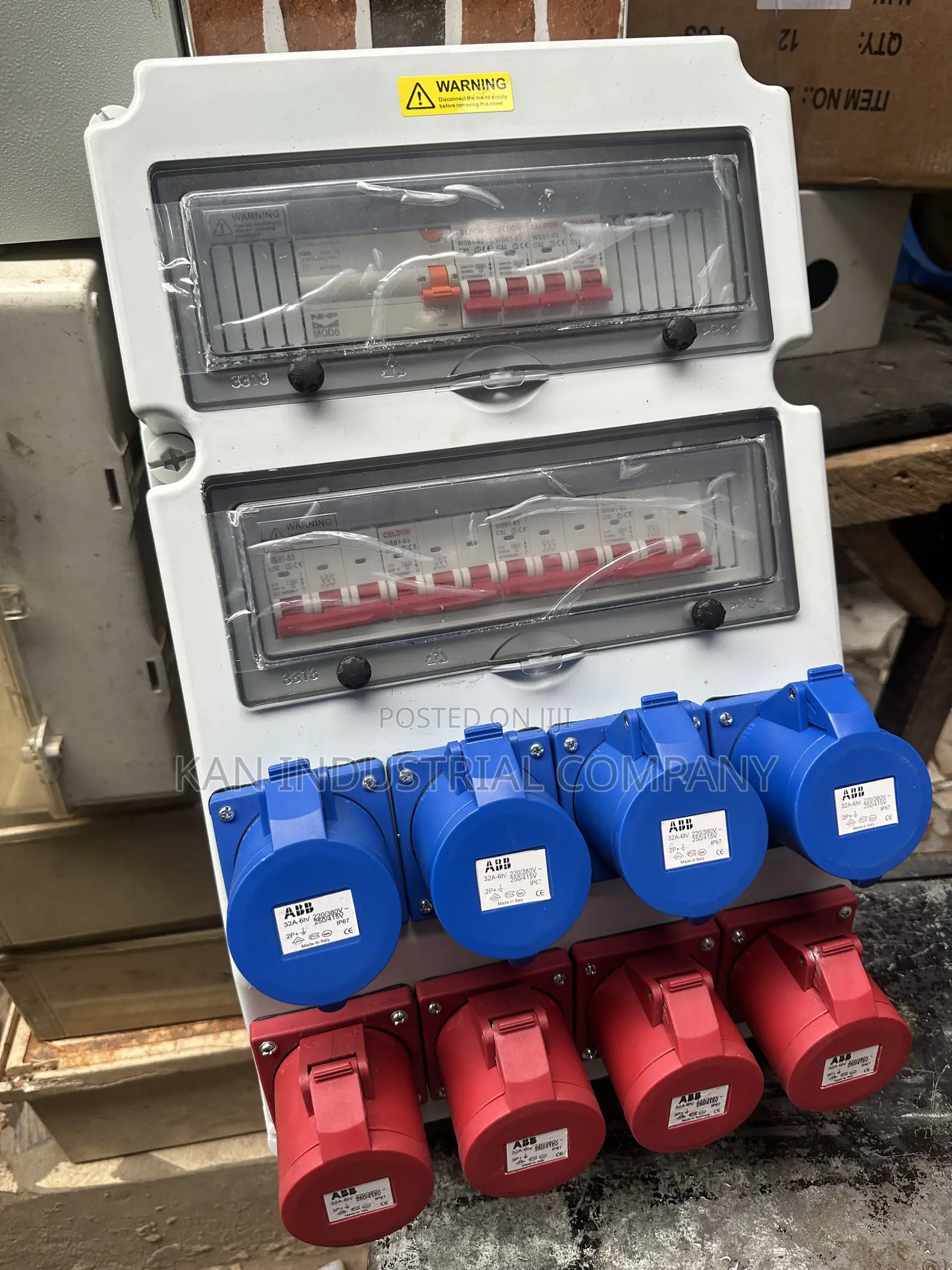 Industrial Sockets and Plugs