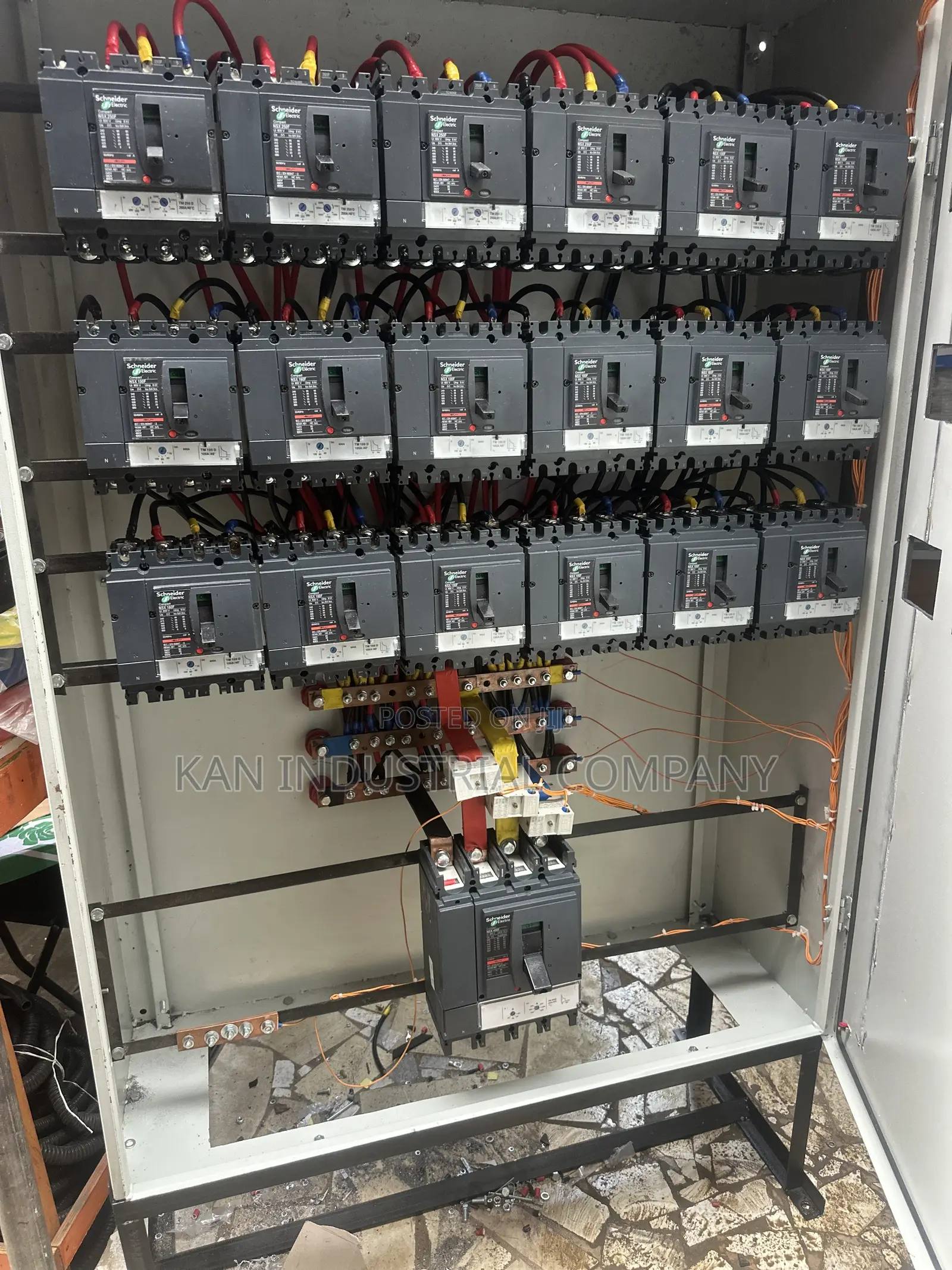 18ways 100amps 4poles With 400a Main 4pole