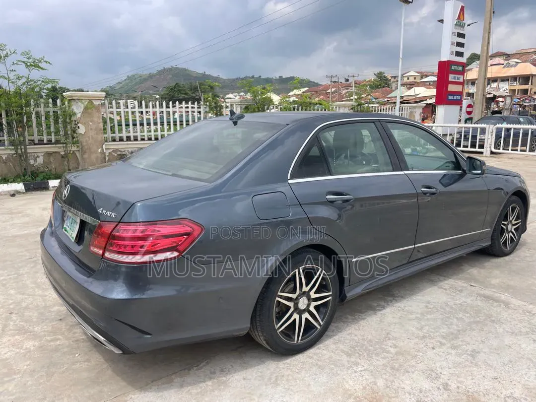 Mercedes-Benz E350 2013 Gray