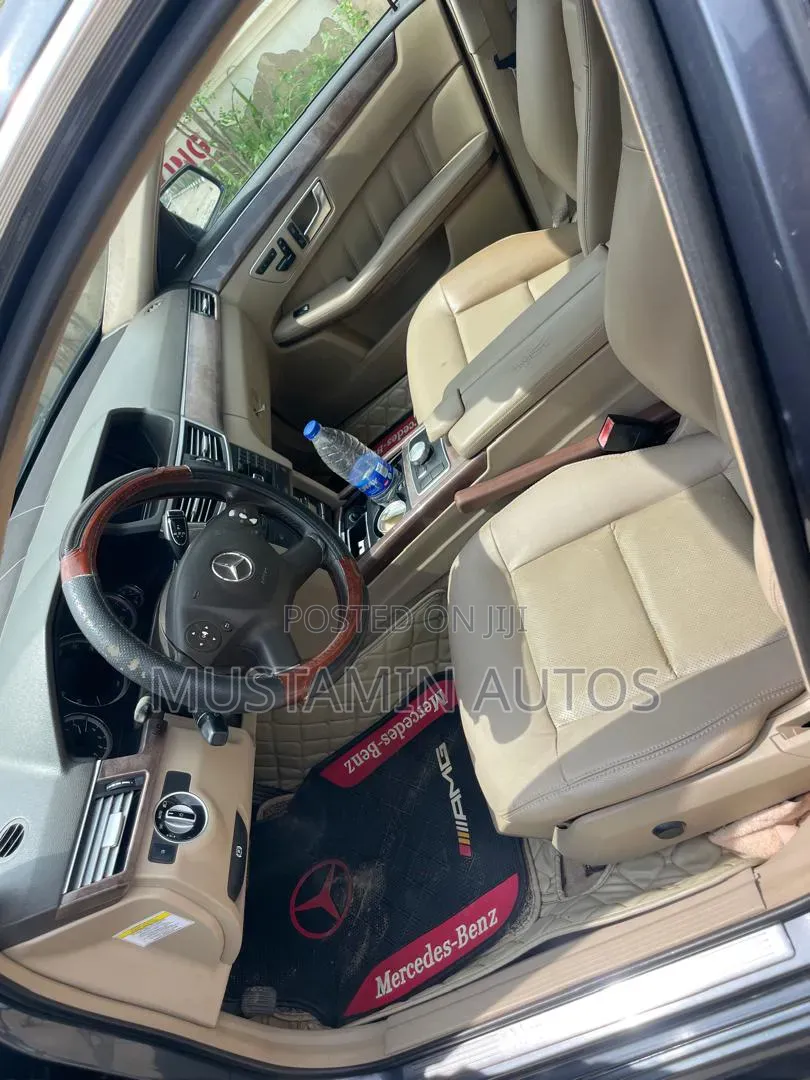 Mercedes-Benz E350 2013 Gray