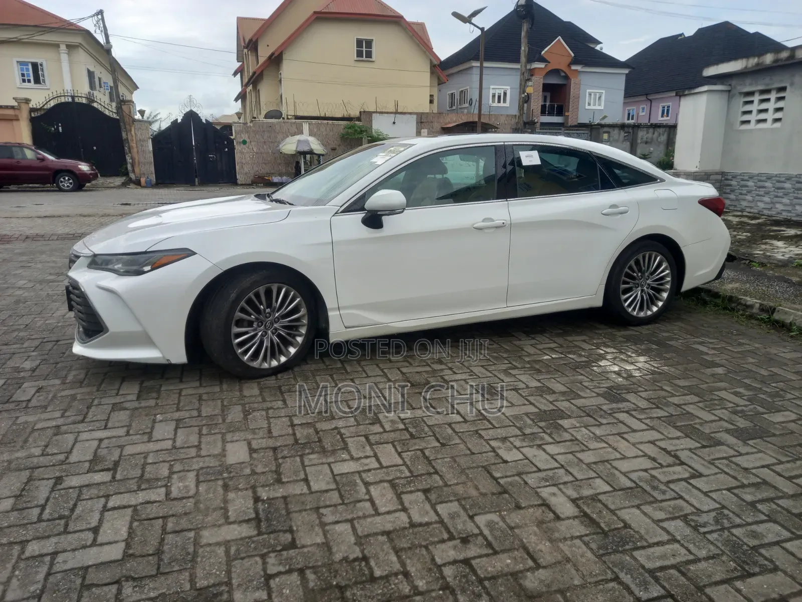 Toyota Avalon 2019 White