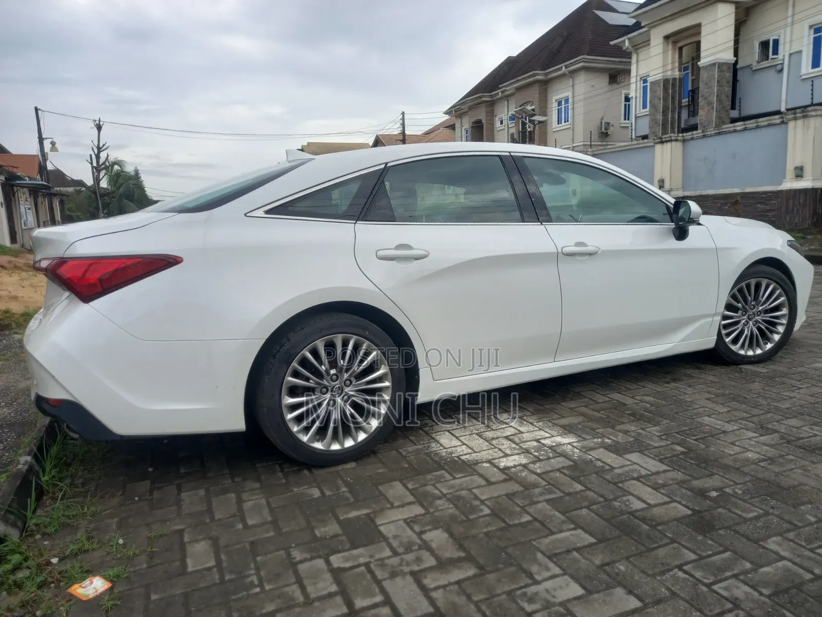 Toyota Avalon 2019 White