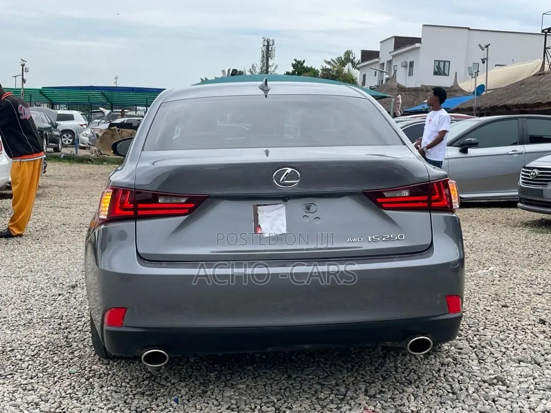 Lexus IS 2013 Gray