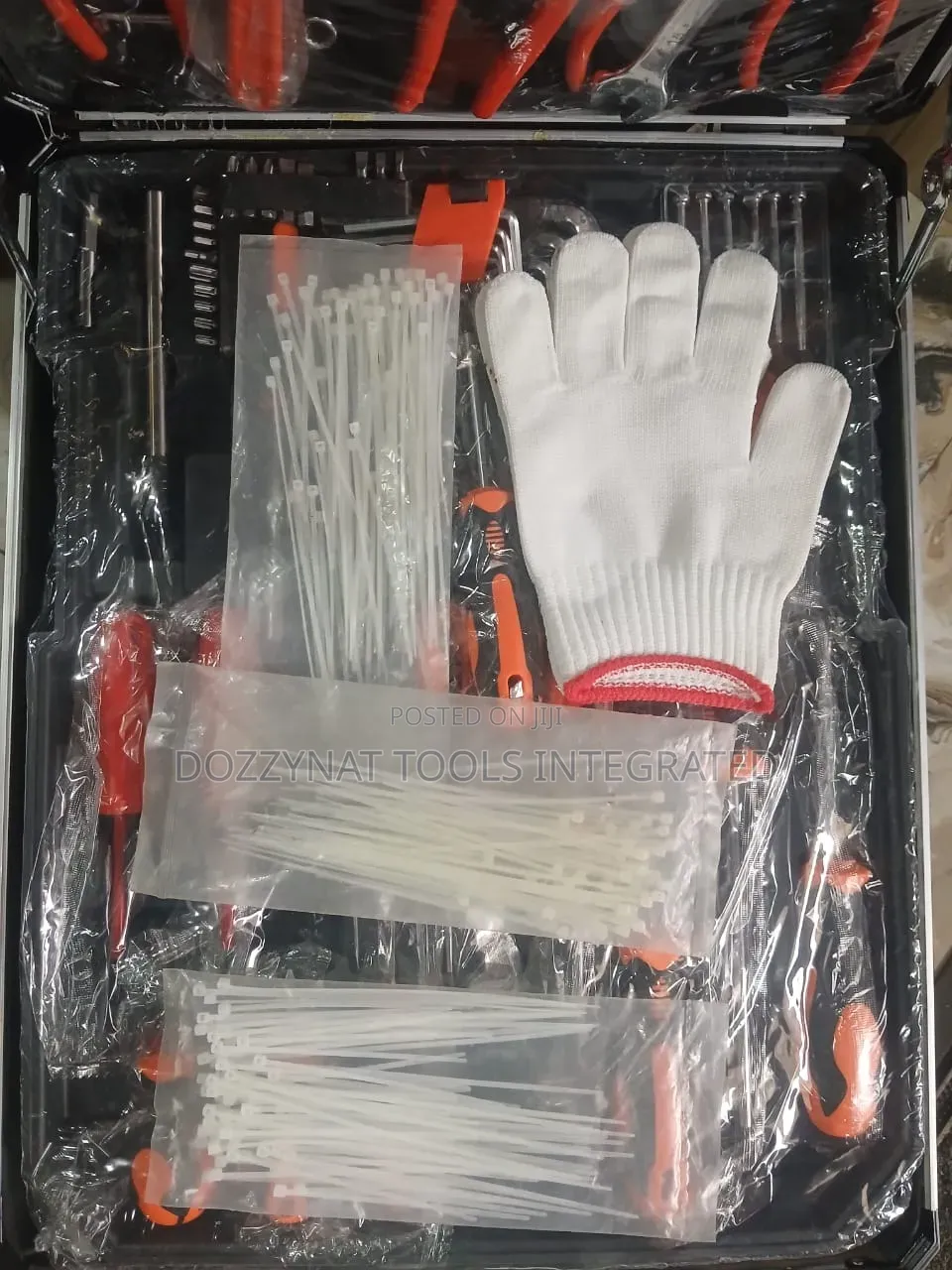 Boss 186pcs Trolley Tools Set