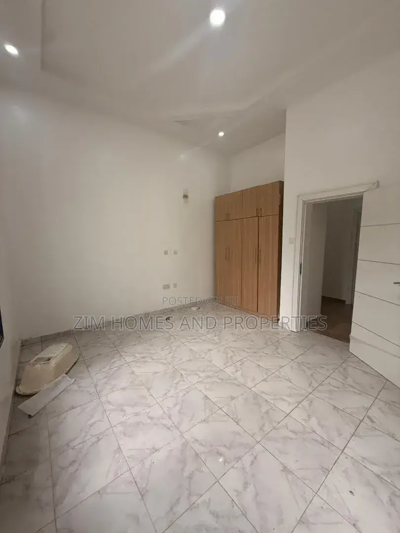 3bdrm Block of Flats in Zim Homes And, Mabushi for rent
