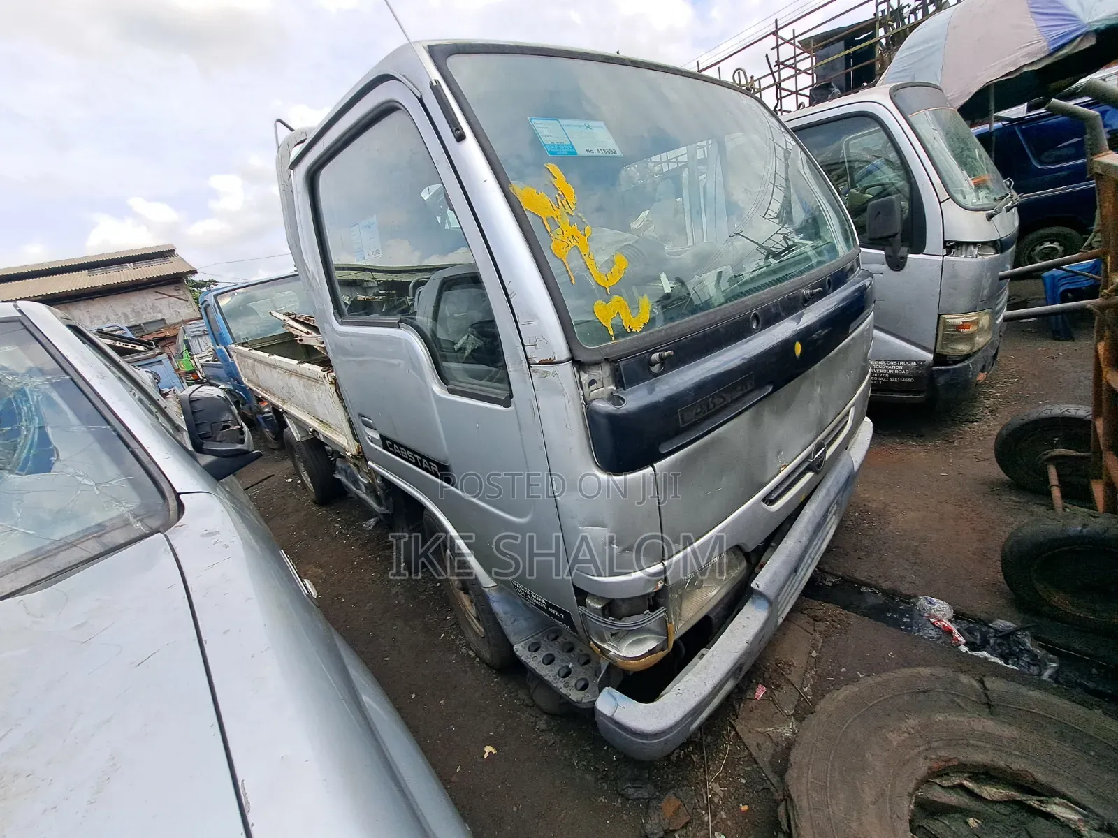 Foreign Used Nissan Cabster 2009 Silver