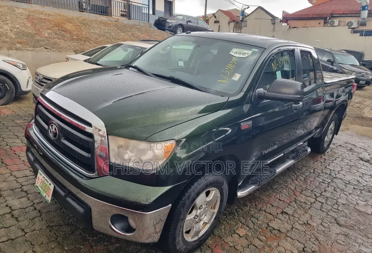 Toyota Tundra Double Cab 4x4 Limited 2011 Green