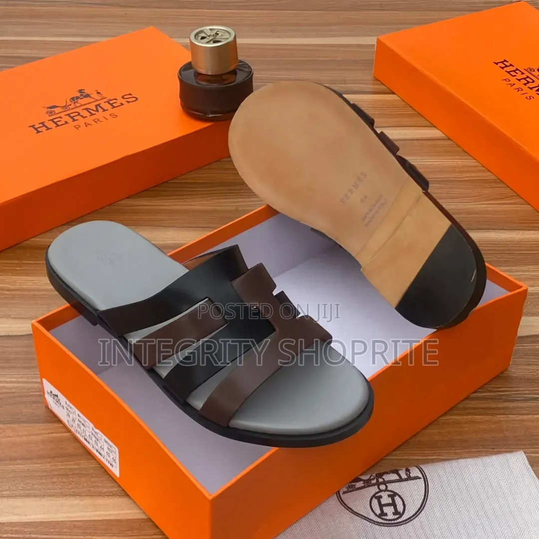 Strapped Men's Leather Slippers