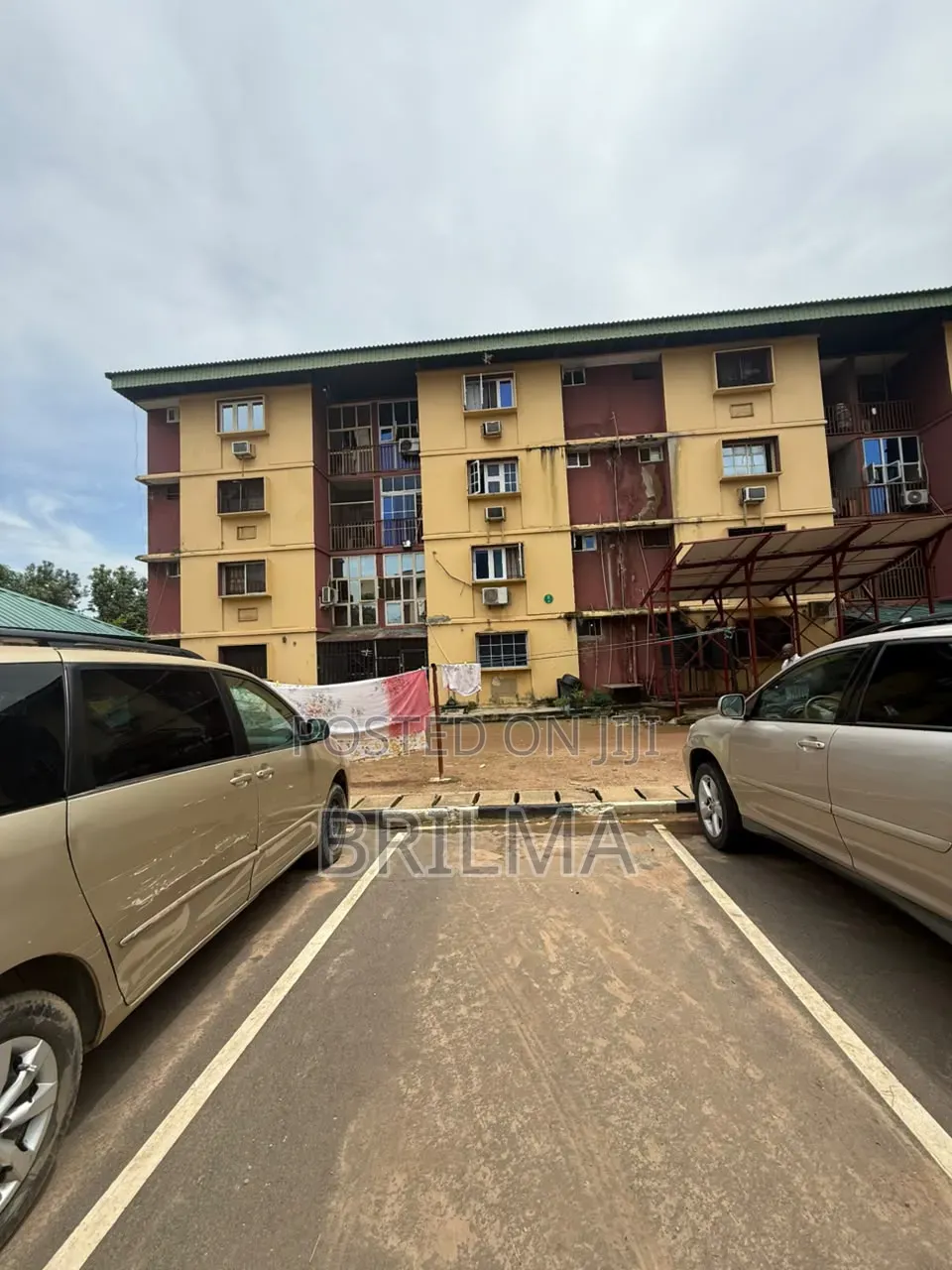 2bdrm Apartment in Zone 4 / Wuse for sale