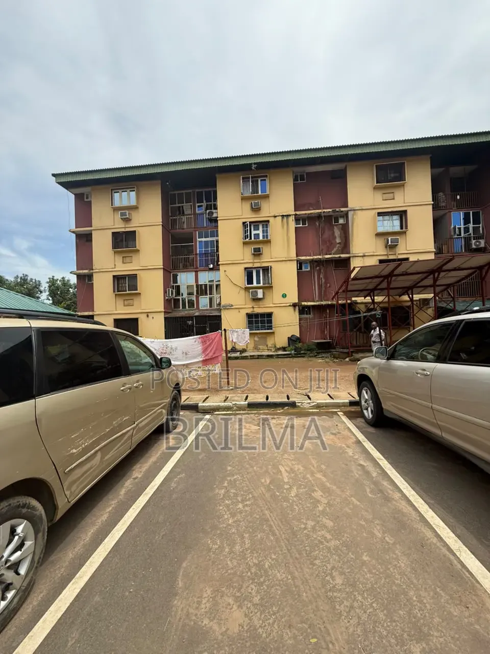 2bdrm Apartment in Zone 4 / Wuse for sale