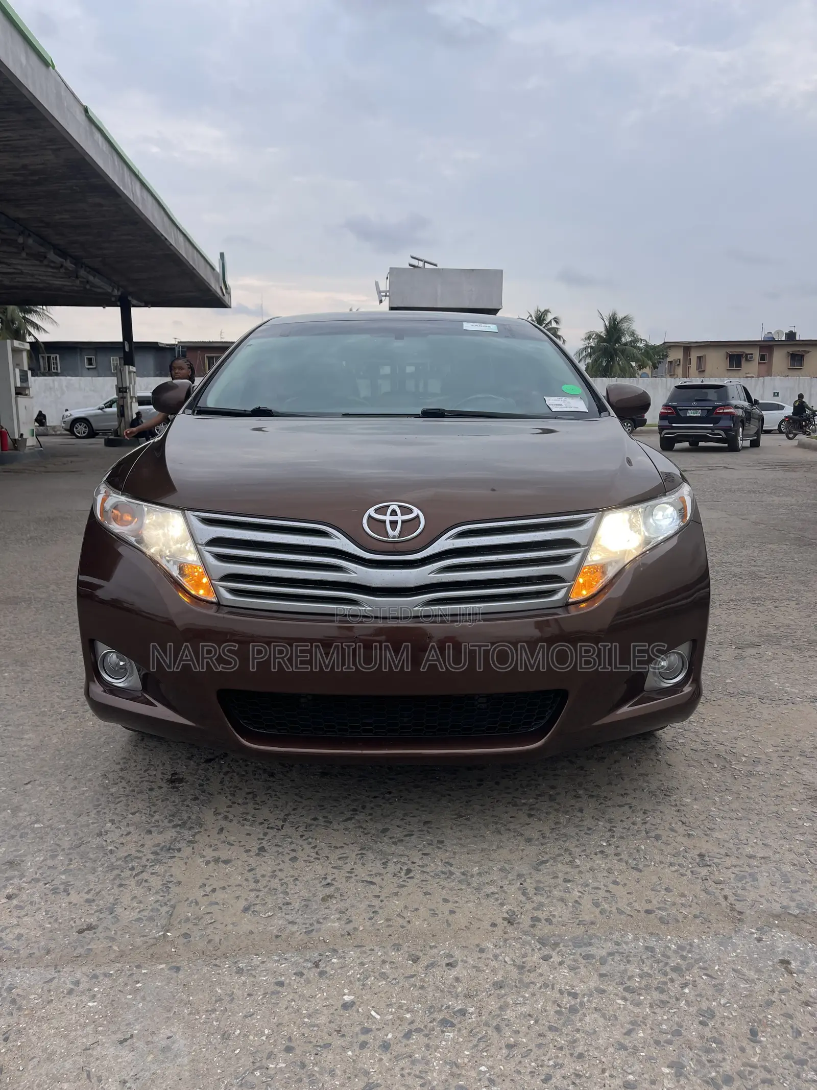 Toyota Venza AWD 2010 Brown