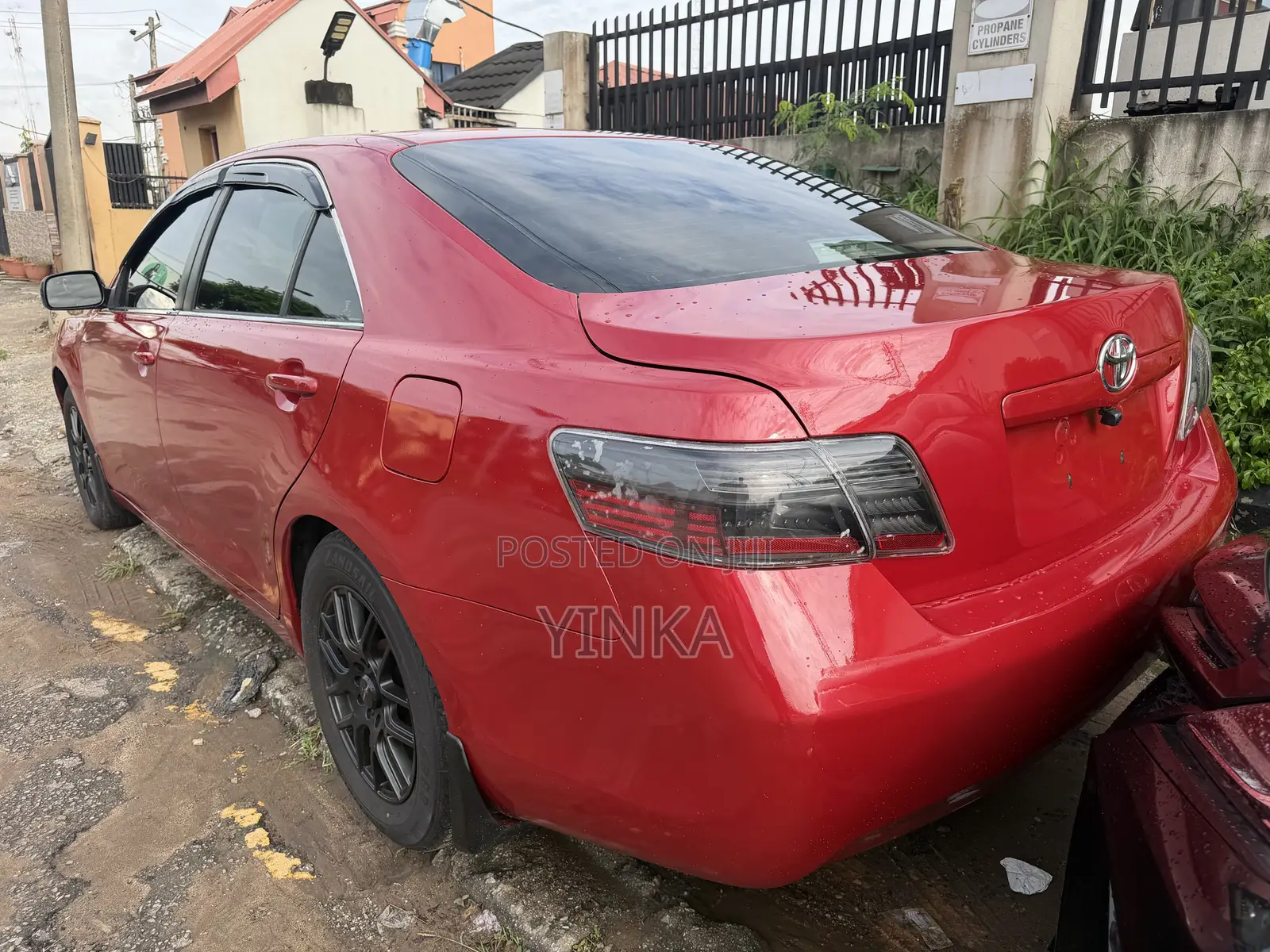 Toyota Camry LE 4dr Sedan (2.4L 4cyl 5A) 2009 Red