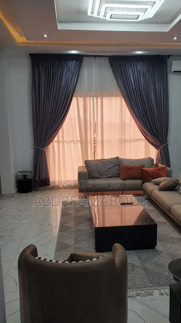 Furnished 3bdrm Apartment in Ikeja Gra for rent