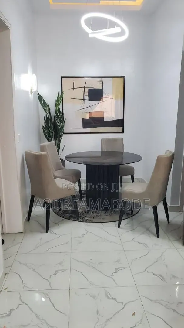 Furnished 3bdrm Apartment in Ikeja Gra for rent