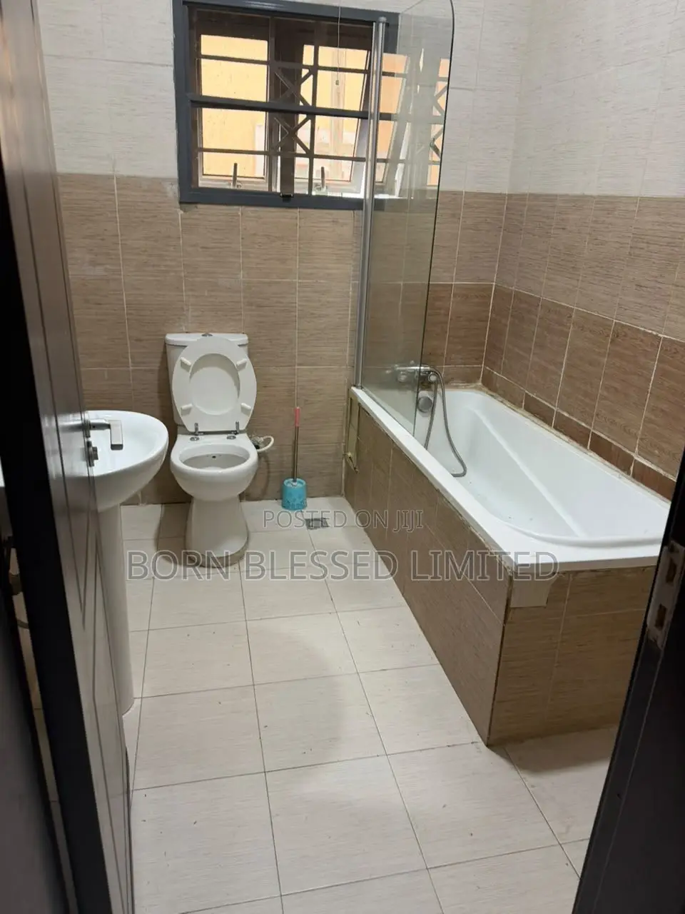 4bdrm Duplex in Estate, Victoria Island for rent