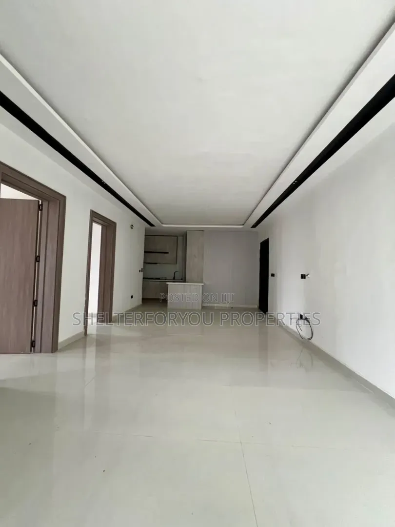2bdrm Apartment in Lekki Phase 1 for sale